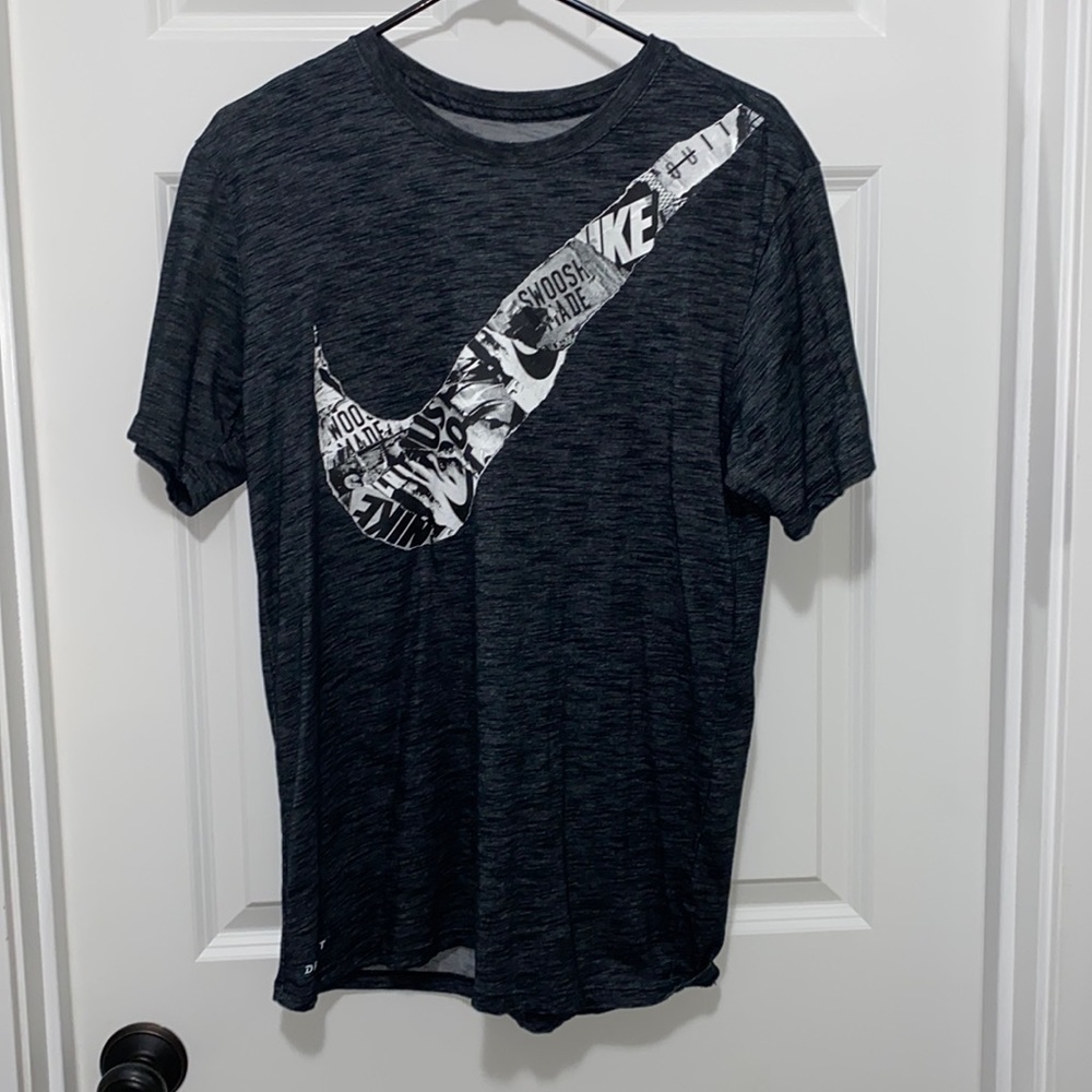 Nike Mens Black Short Sleeve T-Shirt Dry-Fit Medium